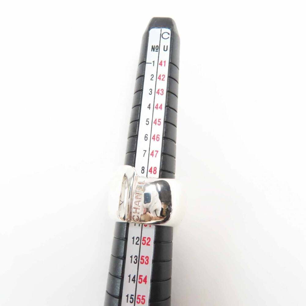 CHANEL Vintage Silver Ring - Picture 7 of 8